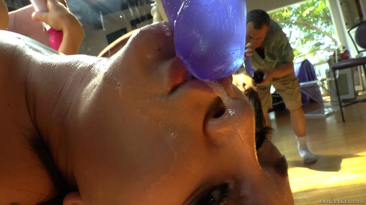 Evil Angel 'Buttman Focused 11' starring Abella Danger (Photo 3)