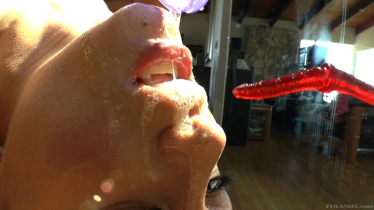 Evil Angel 'Buttman Focused 11' starring Abella Danger (Photo 4)