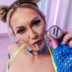 Adira Allure en Choked, Soaked, Sodomized (foto 10) Adira Allure en 'Evil Angel' Choked, Soaked, Sodomized (Miniatura 10)