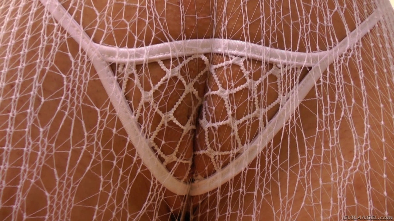 AJ Applegate en 'Evil Angel' Buttman se centró en 8 (Miniatura 4)