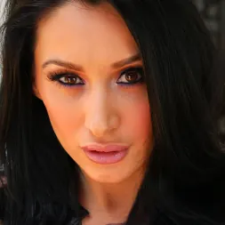 Alby Rydes en Maestro de juguetes Buttman 2 (foto 1) Alby Rydes en 'Evil Angel' Maestro de juguetes Buttman 2 (Miniatura 1)