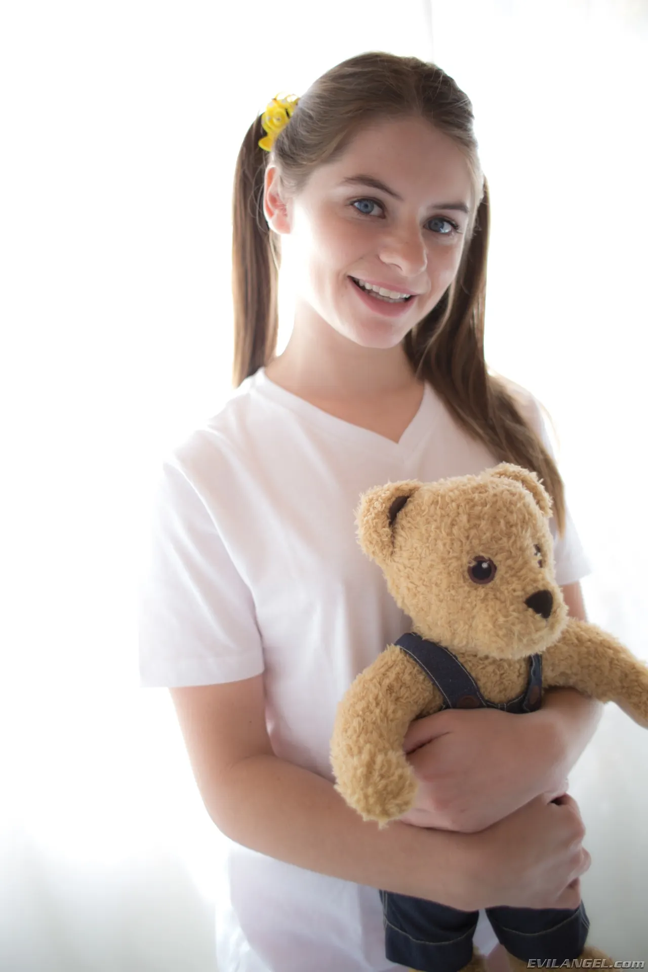 Evil Angel 'Creepy Fuckers' starring Alice March (Photo 11)