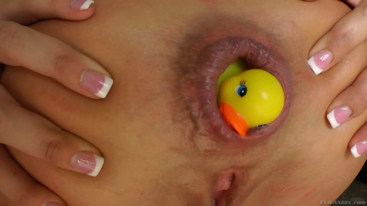 Evil Angel 'Buttman se centró en 5' protagonizando Amy Brooke (foto 4)