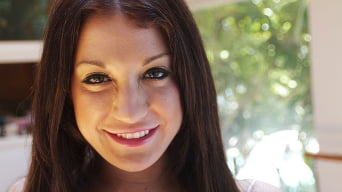 Amy Brooke en 'Clase de estiramiento: Detención 2'