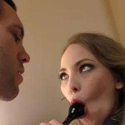 Angel Smalls en Conducta psicótica (foto 3) Angel Smalls en 'Evil Angel' Conducta psicótica (Miniatura 3)