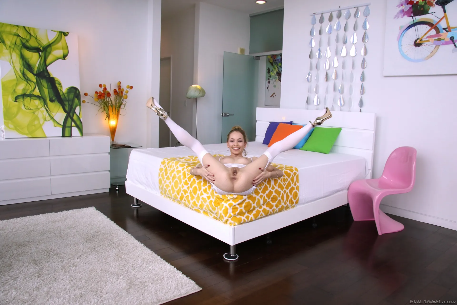 Angel Smalls en 'Listo para el anal 2' from 'Evil Angel' (foto 111) Evil Angel 'Listo para el anal 2' protagonizando Angel Smalls (foto 111)