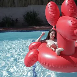 Anna De Ville en 'Evil Angel' Putas de verano (Miniatura 265)