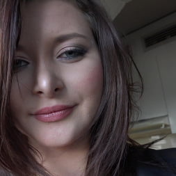 Anna Polina en 'Evil Angel' Que le jodan (Miniatura 2)