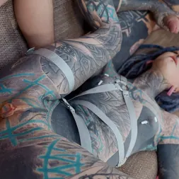 Anuskatzz in 'Evil Angel' Double Anal Threesome! (Thumbnail 6)
