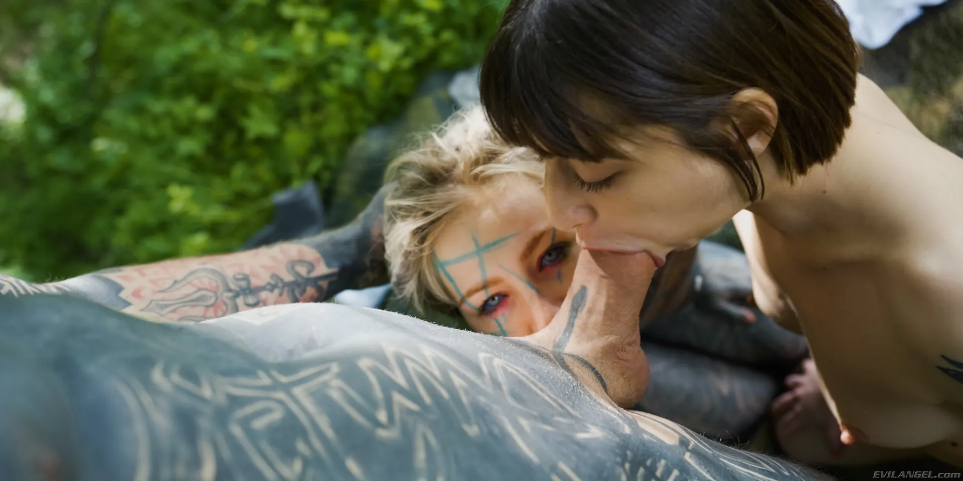 Evil Angel 'Forrest' starring Anuskatzz (Photo 4)