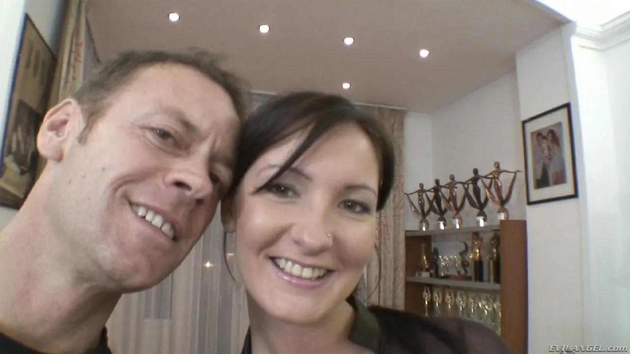 Evil Angel 'Punto de vista de Rocco 6' protagonizando Bailey (foto 2)