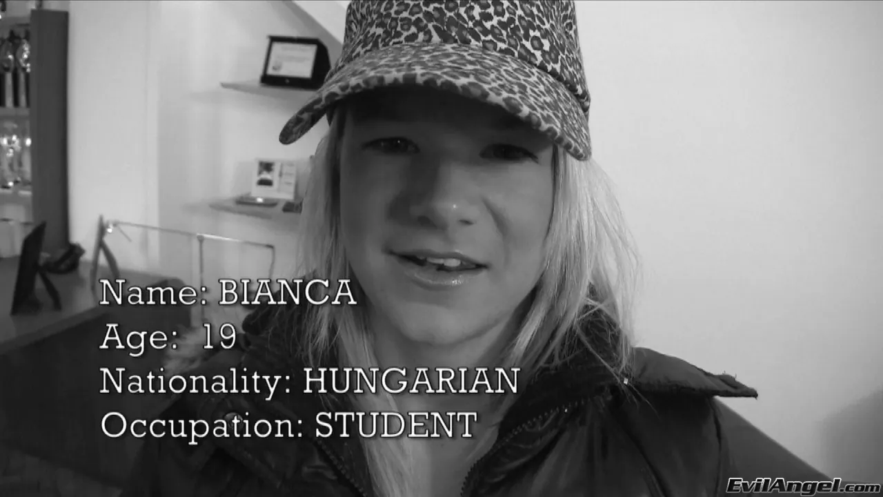 Evil Angel 'Punto de vista de Rocco 4' protagonizando Bianca Lovely (foto 1)