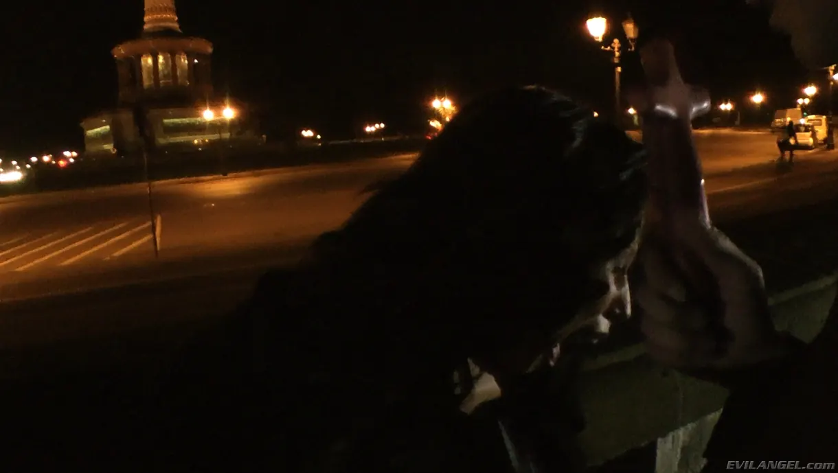 Brooklyn Lee in 'Voracious - Season 01 Episode 6' from 'Evil Angel' (Photo 7) Evil Angel 'Voracious - Season 01 Episode 6' starring Brooklyn Lee (Photo 7)