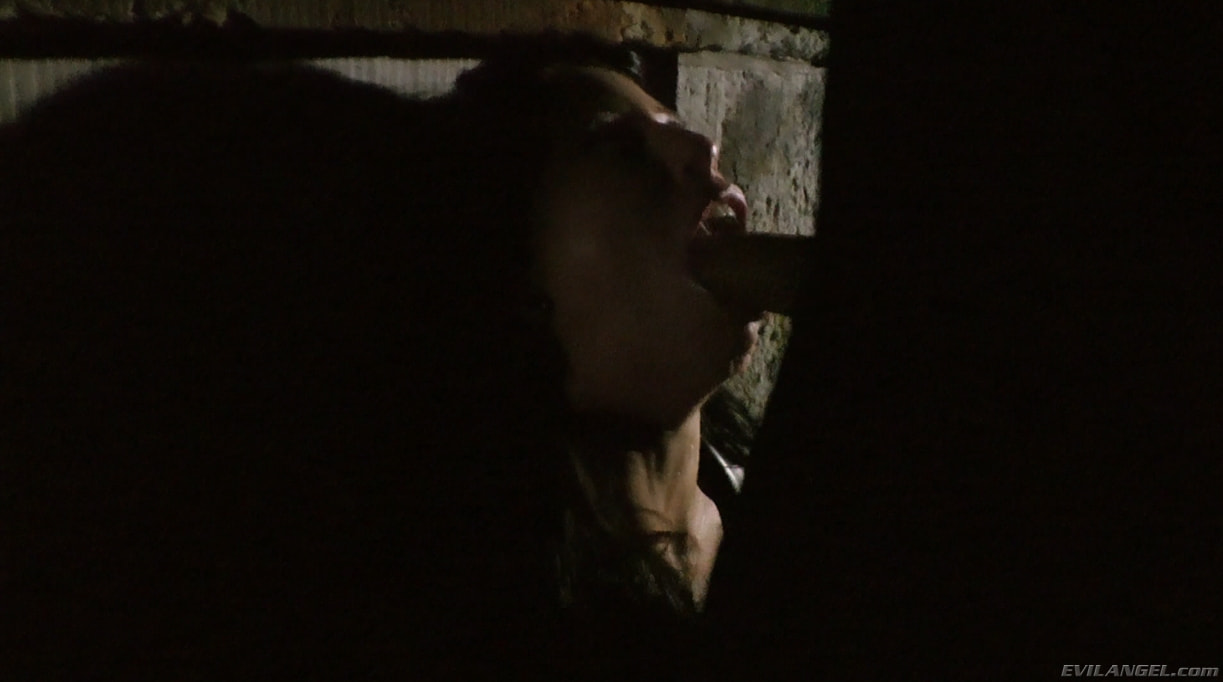 Brooklyn Lee en 'Evil Angel' Voraz - temporada 01 episodio 6 (Miniatura 15)