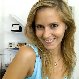 Candice A en 'Evil Angel' Punto de vista 13 de Rocco (Miniatura 2)