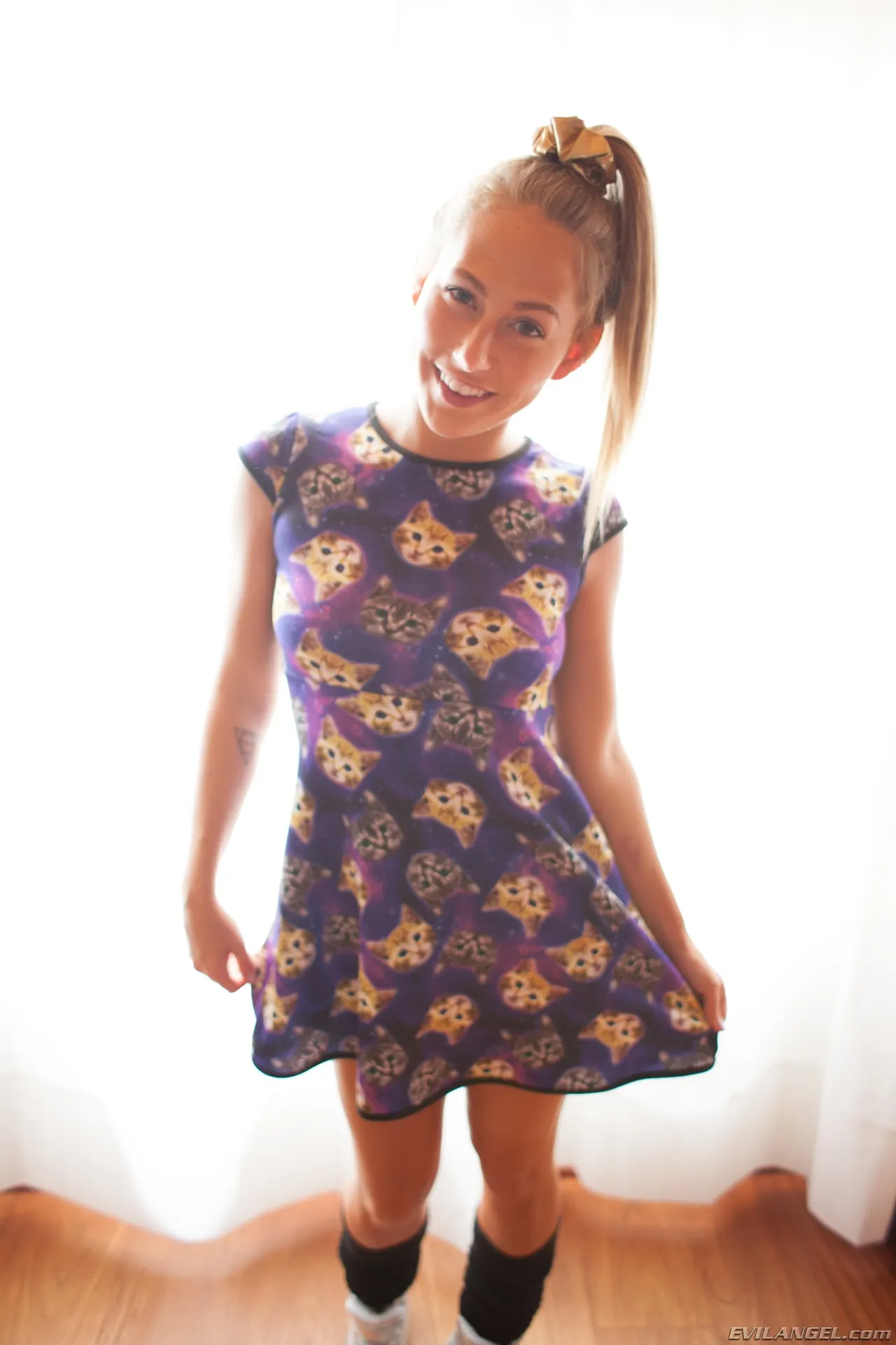 Evil Angel 'Butthole Whores 4' starring Carter Cruise (Photo 1)