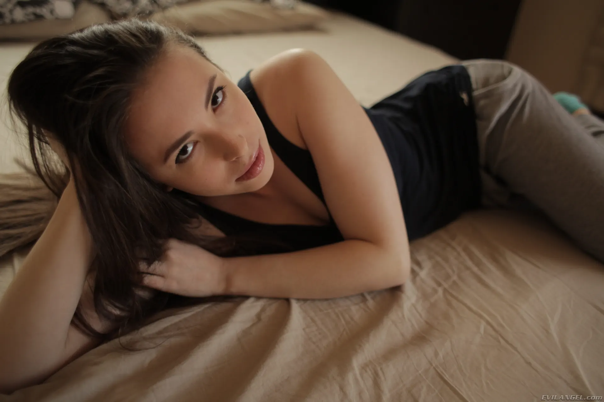 Evil Angel 'Putas culo 05' protagonizando Casey Calvert (foto 21)