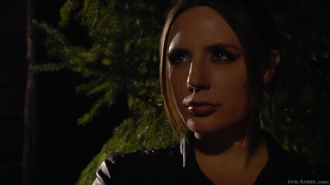 Cayenne Klein en 'Evil Angel' Voraz - Temporada 2 Episodio 5 (Miniatura 9)
