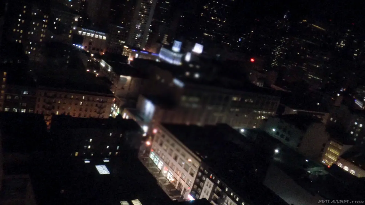 Evil Angel 'Voraz - Temporada 2 Episodio 10' protagonizando Chastity Lynn (foto 1)