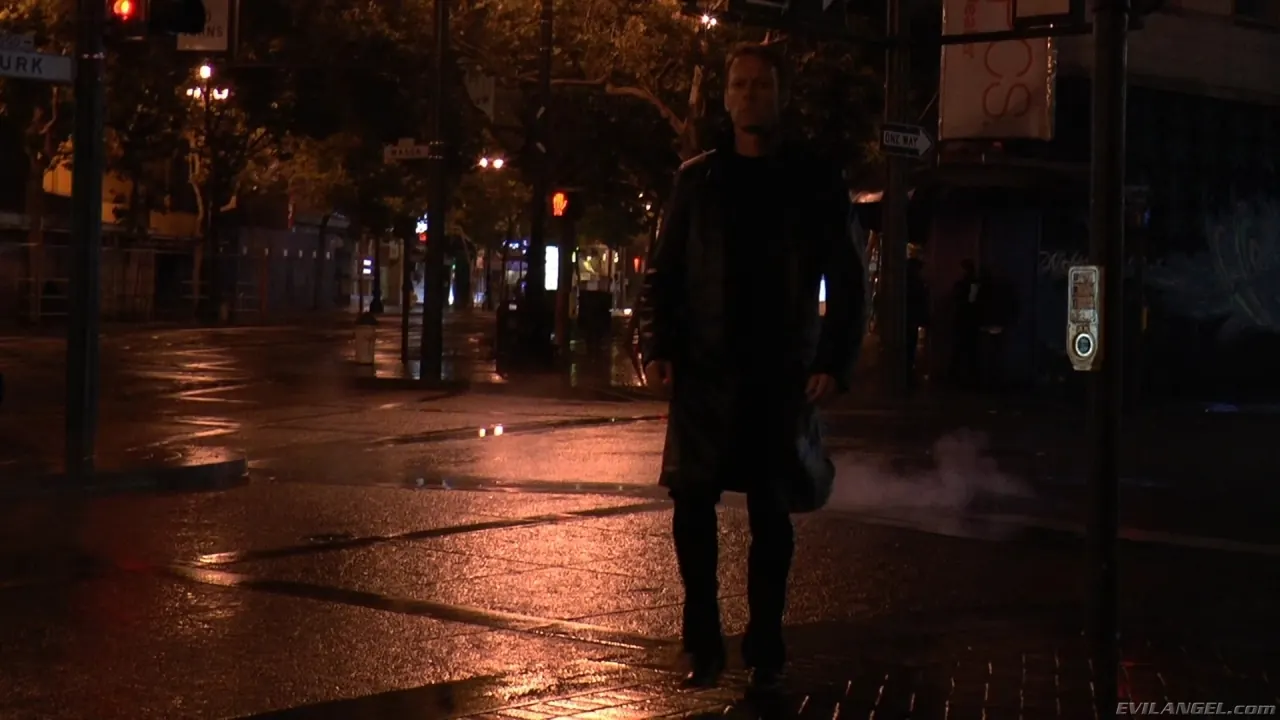 Evil Angel 'Voraz - Temporada 2 Episodio 11' protagonizando Chastity Lynn (foto 4)