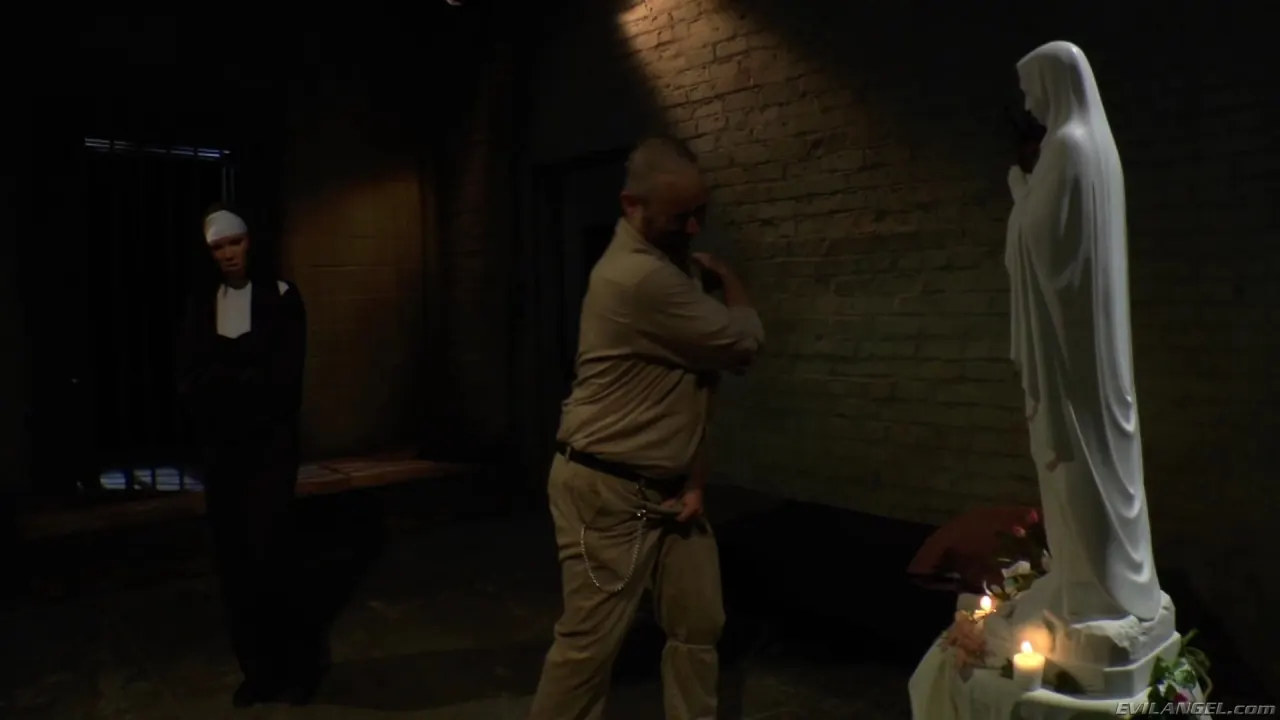 Evil Angel 'Voraz - Temporada 2 Episodio 7' protagonizando Chastity Lynn (foto 13)