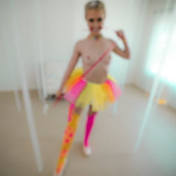 Chloe Cherry en 'Evil Angel' Princesas anales (Miniatura 220)