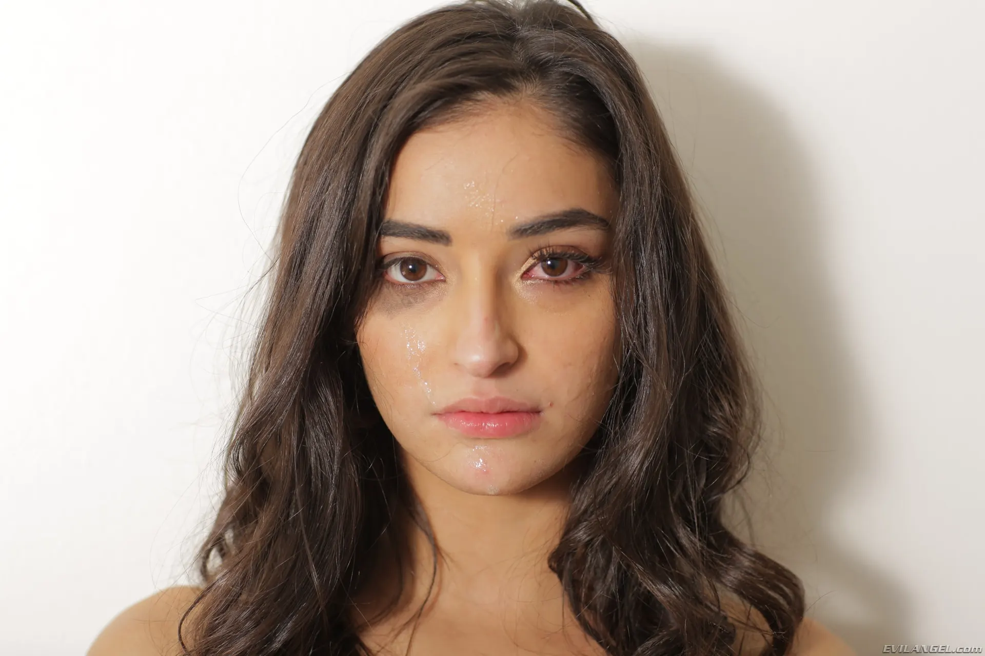 Evil Angel 'Consentimiento' protagonizando Emily Willis (foto 48)