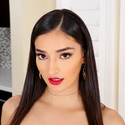 Emily Willis en 'Evil Angel' Emily Willis: el despertar anal (Miniatura 7)