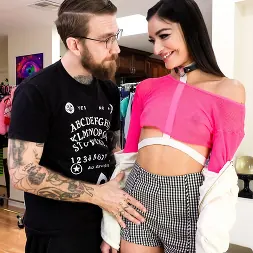 Emily Willis in 'Evil Angel' Hookup Hotshot: Sex Tapes Volume 5 (Thumbnail 24)