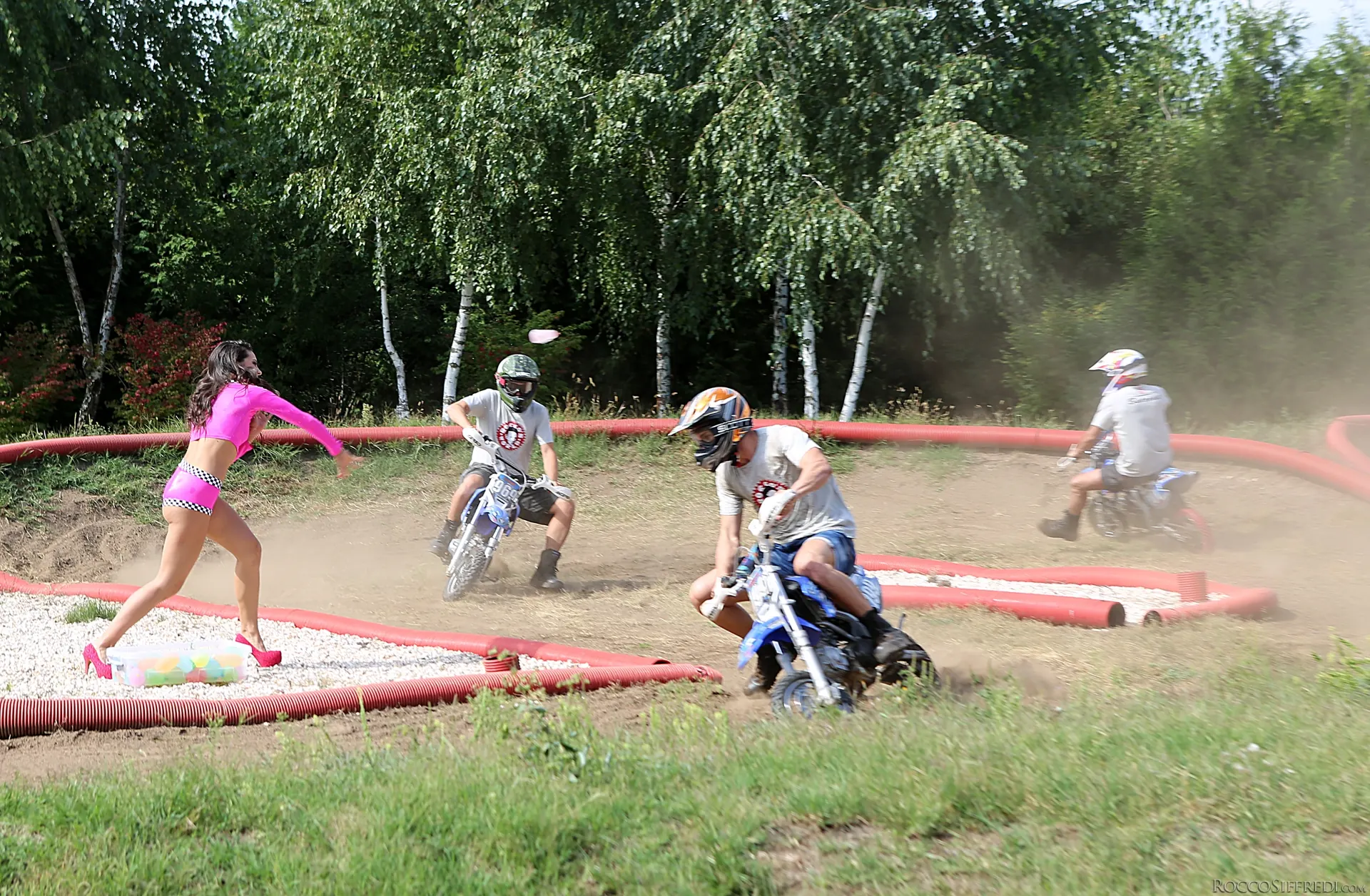 Evil Angel 'Rocco siffredi academia dura 2' protagonizando Fabrizio Mangiatti (foto 4)