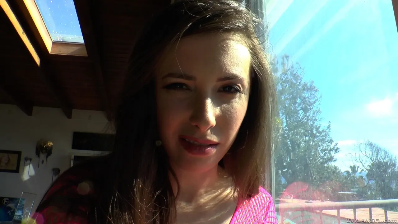 Evil Angel 'Buttman se centró en 11' protagonizando Gabi Paltrova (foto 12)