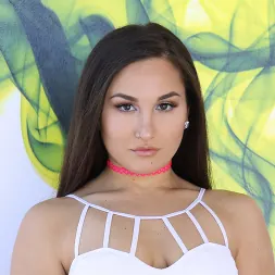 Gabriella Paltrova en 'Evil Angel' Bellezas de perforación 4 (Miniatura 22)