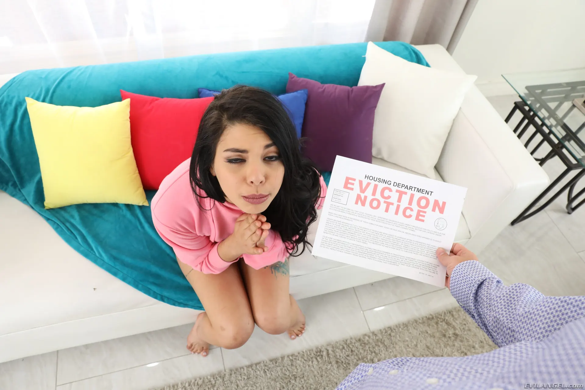 Evil Angel 'Inquilinos 2' protagonizando Gina Valentina (foto 225)