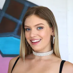 Giselle Palmer en 'Evil Angel' First Anal (Miniatura 104)