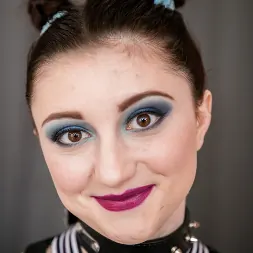 Hailey Little in 'Evil Angel' Hookup Hotshot: Clickbait (Thumbnail 1)