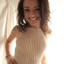 Holly Hendrix en 'Evil Angel' Culo abierto de par en par 3 (Miniatura 11)
