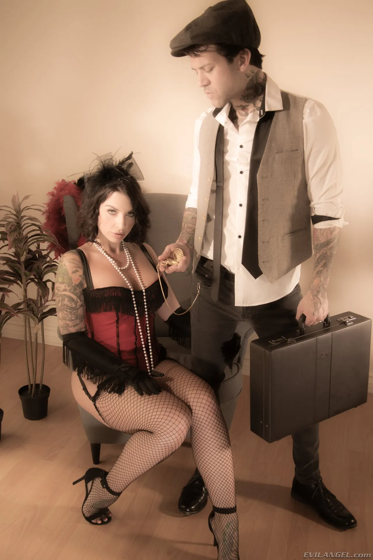 Evil Angel 'Ahogado y empapado 3' protagonizando Ivy Lebelle (foto 33)