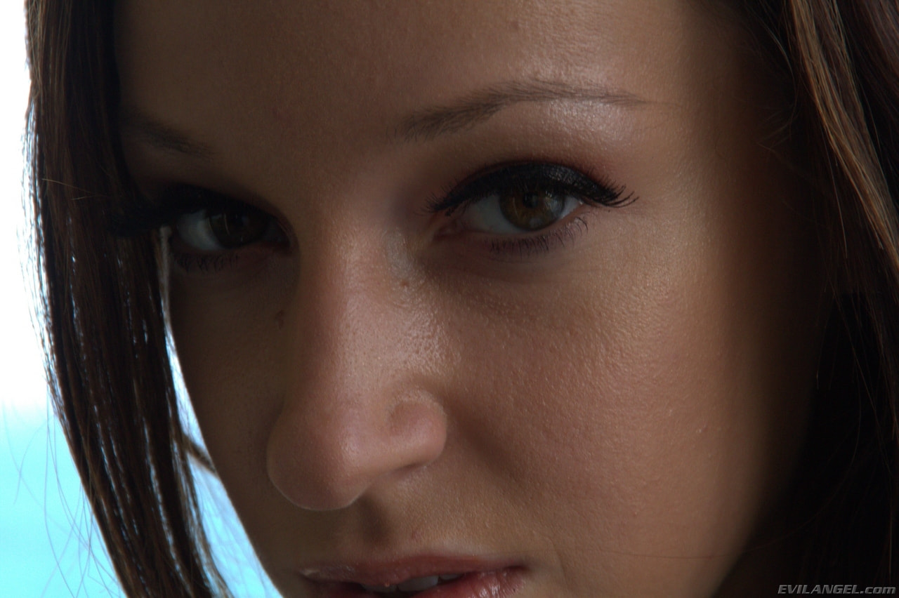 Jada Stevens en 'Evil Angel' Detención de la clase de estiramiento 3 (Miniatura 6)