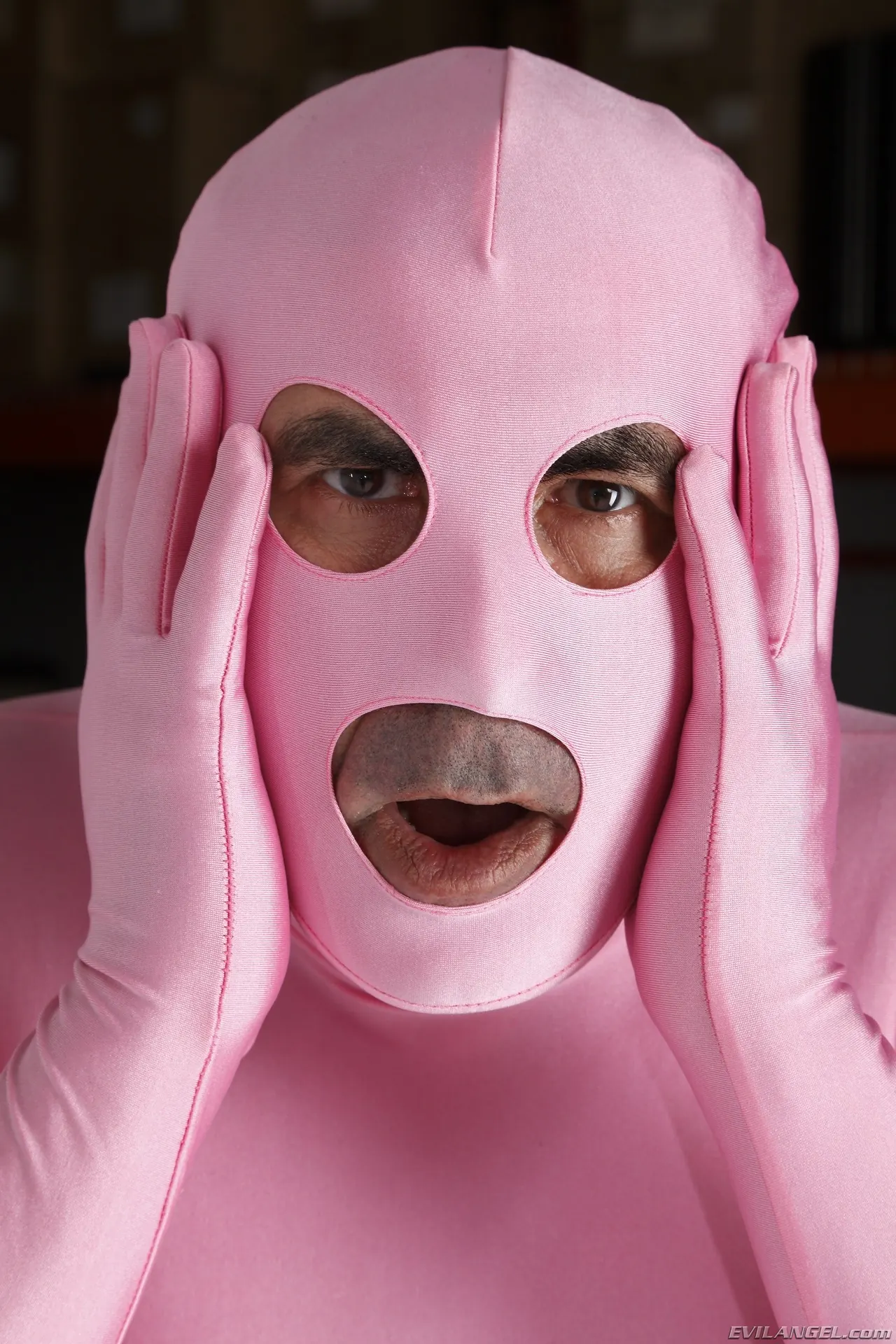 Evil Angel 'Cornudo malvado 3' protagonizando Jasmine Blaze (foto 11)