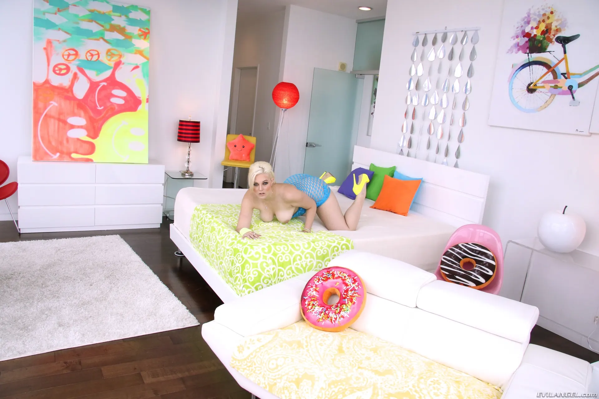 Evil Angel 'Jenna marfil' protagonizando Jenna marfil (foto 66)