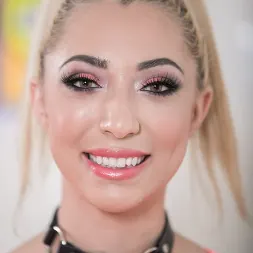 Jessica Jones in 'Evil Angel' Hookup Hotshot: Smash Sessions (Thumbnail 21)