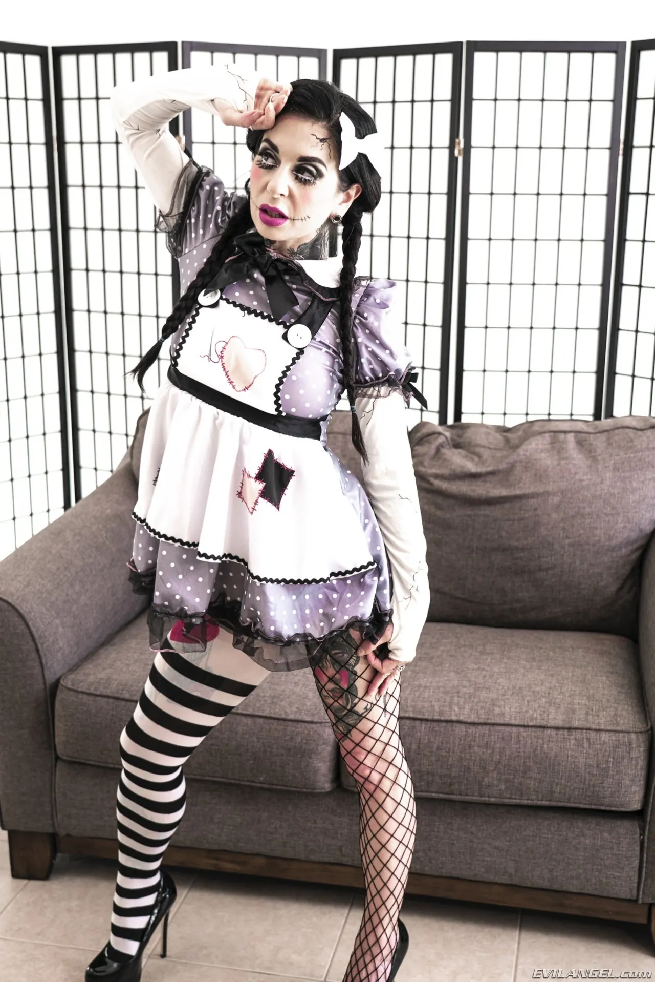 Evil Angel 'Fantasías anales jodidas' protagonizando Joanna Angel (foto 44)