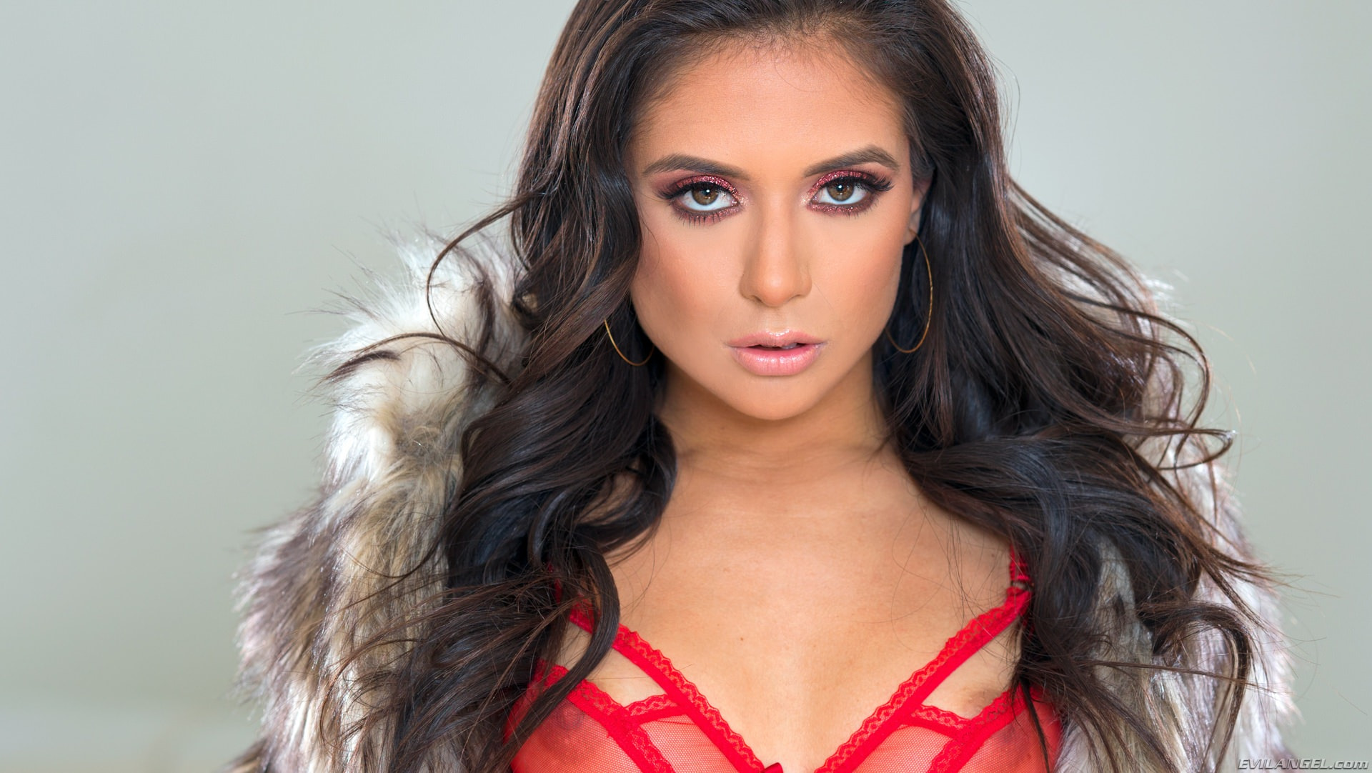 Jynx Maze en 'Evil Angel' Reflejo nauseoso 3 (Miniatura 4)