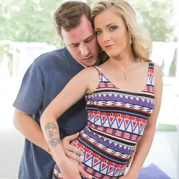 Karla Kush en Chorros malvados (foto 6) Karla Kush en 'Evil Angel' Chorros malvados (Miniatura 6)