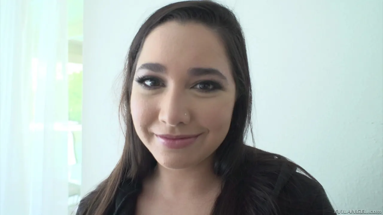 Evil Angel 'Putas de masaje descuidadas' protagonizando Karlee Grey (foto 6)