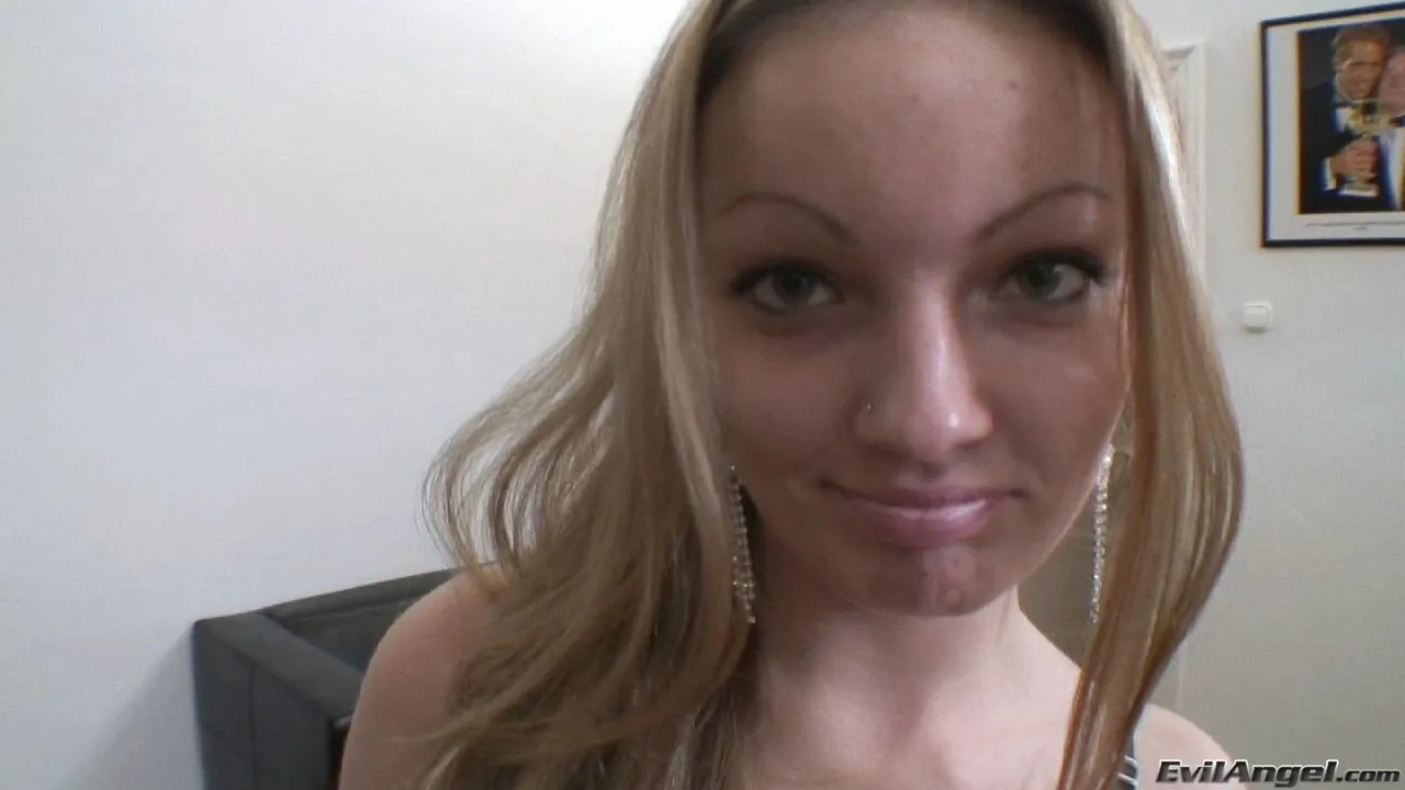 Evil Angel 'El punto de vista de Rocco' protagonizando Kate Pearl (foto 3)