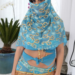 Kelly Divine en 'Evil Angel' Abismo anal profundo 4 (Miniatura 175)
