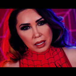 Kianna Dior en 'Evil Angel' Parodia de Kianna Dior halloween spidergirl (Miniatura 3)