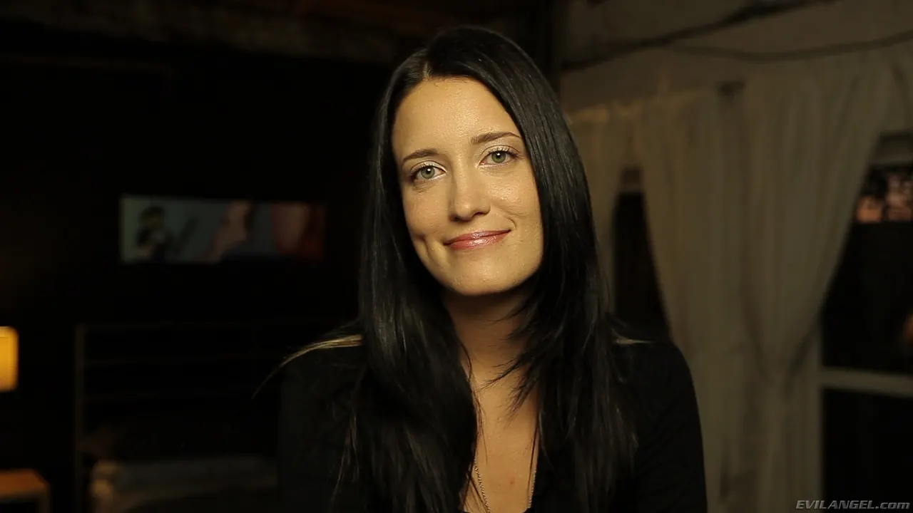 Evil Angel 'Vicario' protagonizando Kimberly Kane (foto 2)