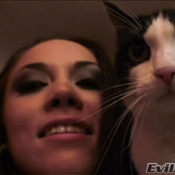Kristina Rose en 'Evil Angel' Crudo 2 (Miniatura 3)